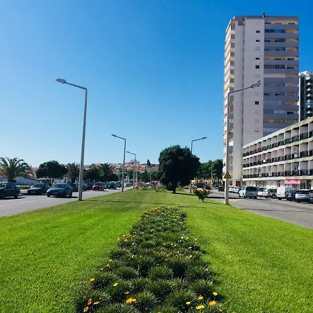 Apartment Sabor A Verao, T1 Em Frente A Com Tv
